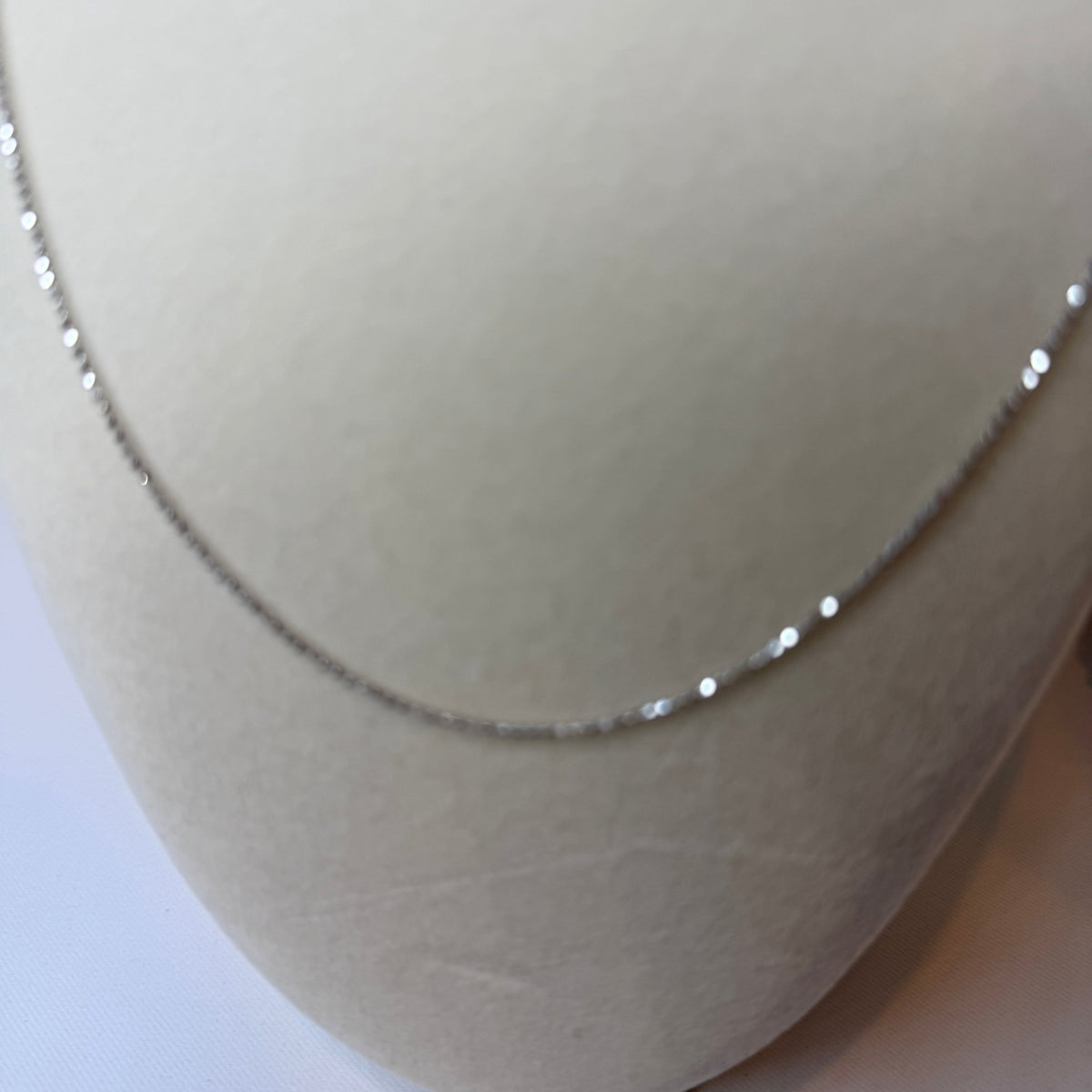 925 Silver Diamond-Cut Box Chain Necklace — Everyday Jewelry - Vale & Row