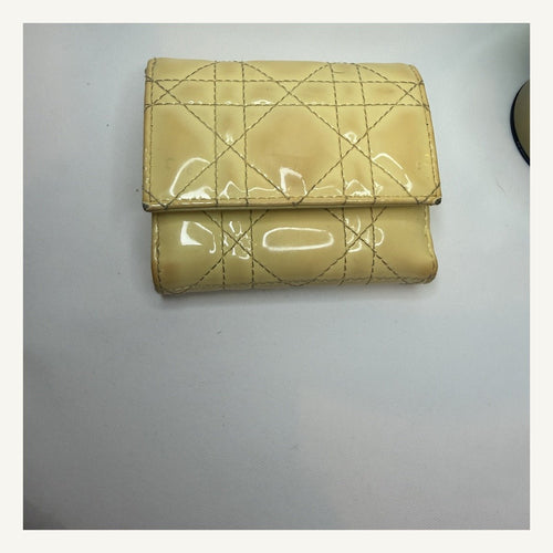 Christian Dior Lotus Cannage Quilted Compact Wallet – Yellow Glossy Leather, Pre-Owned - Vale & Row