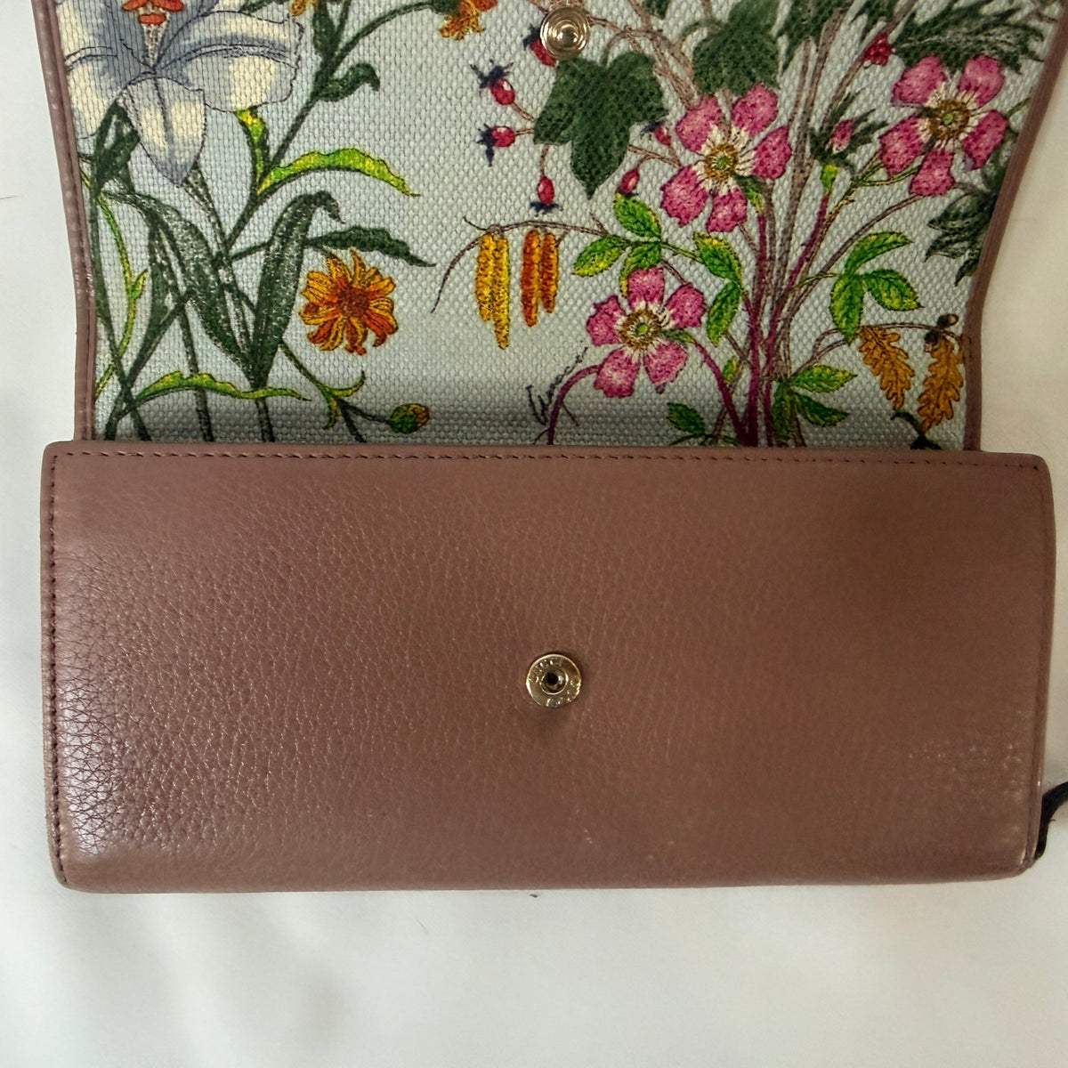 Gucci Floral-Center Wallet — Designer Leather Goods - Vale & Row
