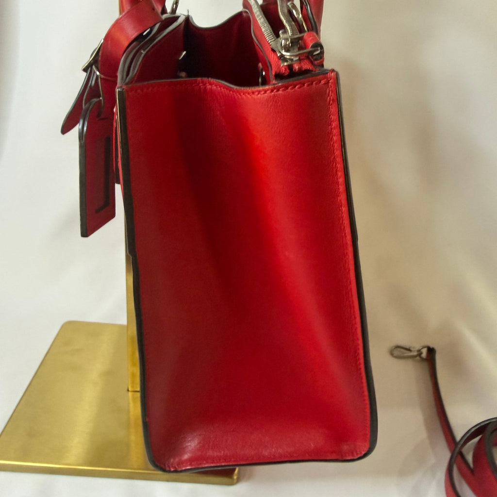 Louis Vuitton City Steamer MM handbag Red MM - Vale & Row