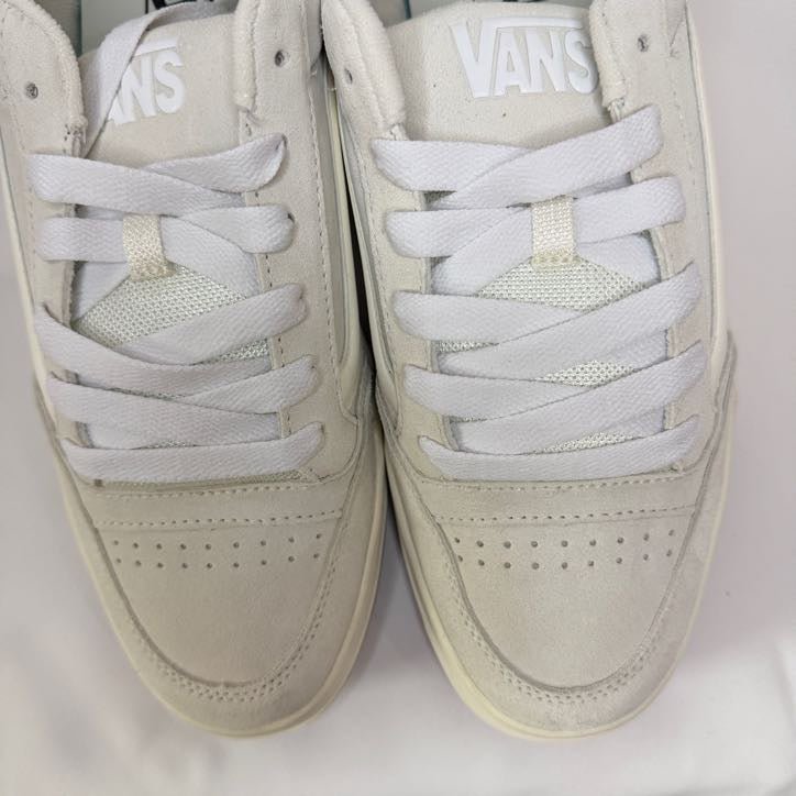 Vans Hylane Sneakers VN000D26CD3 Marshmallow/Gum Men US 13 - Vale & Row